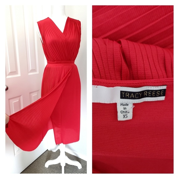 Tracy Reese Dresses & Skirts - Adorable Tracy reese red pleated dress XS /S